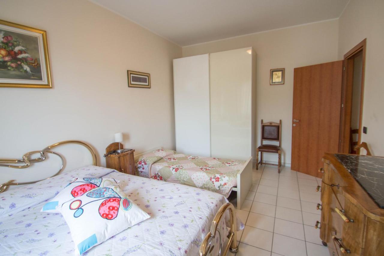 Trilocale Con Box Auto Apartment Varazze Exterior photo
