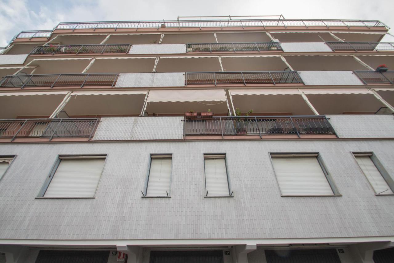 Trilocale Con Box Auto Apartment Varazze Exterior photo